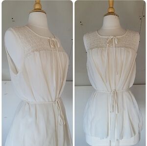 Simply Vera | Vera Wang Womens Sleeveless Blouse size XL | Elegant Vintage Style